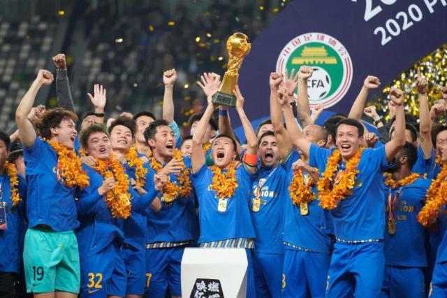 九游娱乐空间-人民日报：吴曦自由身加盟 申花理性投资值得推广